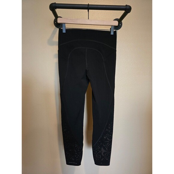 High waisted spanx by Sara Blakely size small - Picture 5 of 8